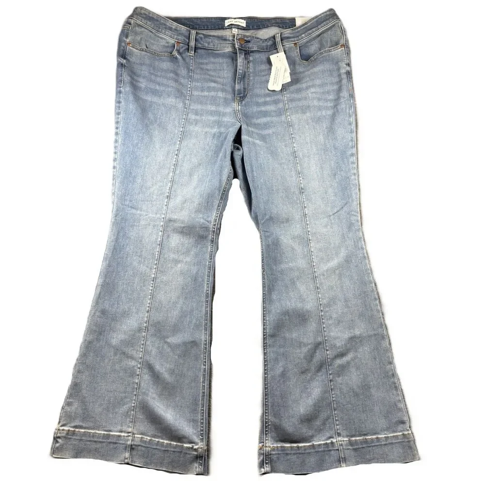 Lane Bryant Women Jeans NEW Signature Fit High-Rise Ultra Flare Pintuck 24 Q119